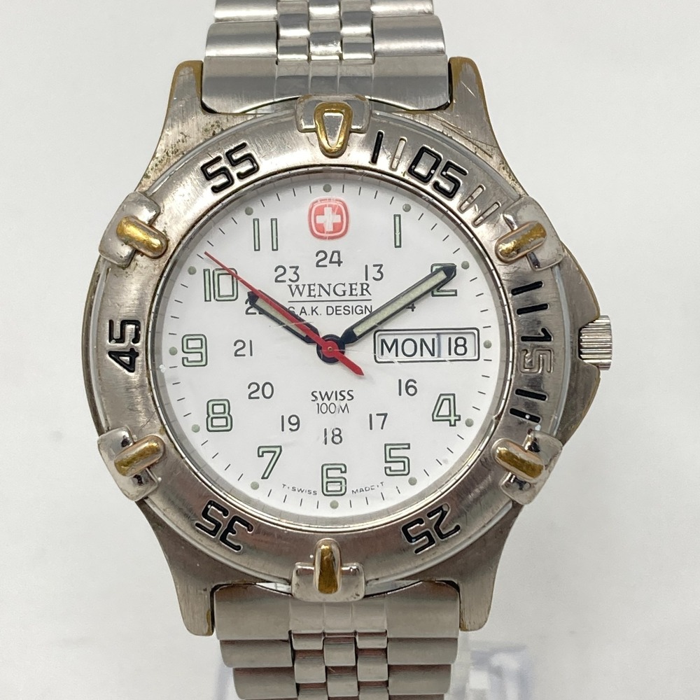 Wenger SAK Design Watch Men 39mm Day Date Military Swiss Made WR New Battery 8"